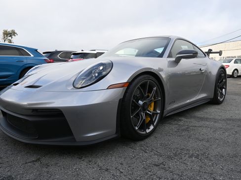 Used 2022 Porsche 911 GT3 image 6