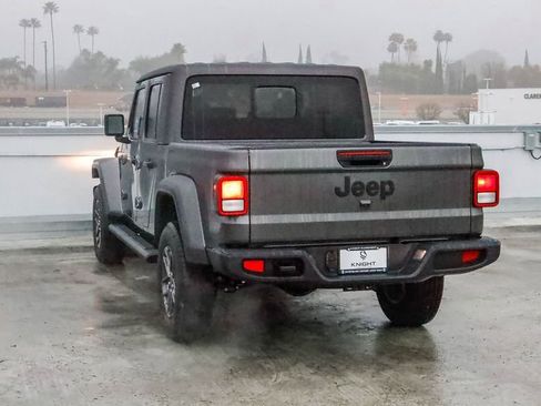 New 2026 Jeep Gladiator Sport AWD/4WD image 7