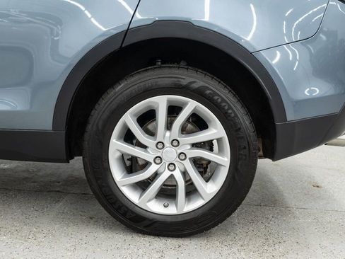 Used 2018 Land Rover Discovery Sport HSE AWD/4WD image 32