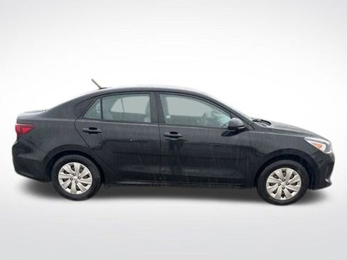 Used 2018 Kia Rio S FWD image 4