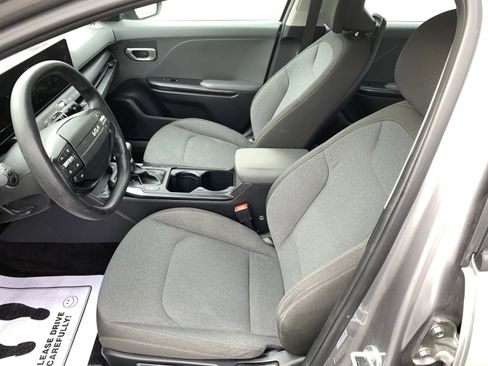 Used 2025 Kia K4 FWD image 23