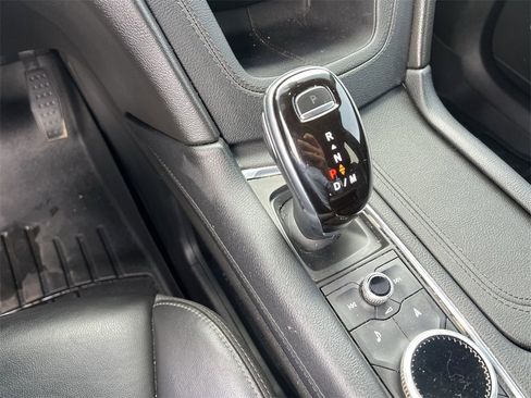 Used 2021 Cadillac XT6 Premium Luxury image 28