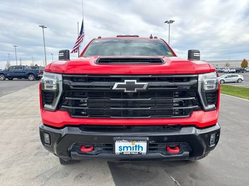 Certified 2025 Chevrolet Silverado 3500 LT w/ Trail Boss Package image 8