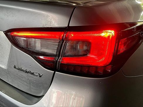 Used 2022 Subaru Legacy Premium AWD/4WD image 28
