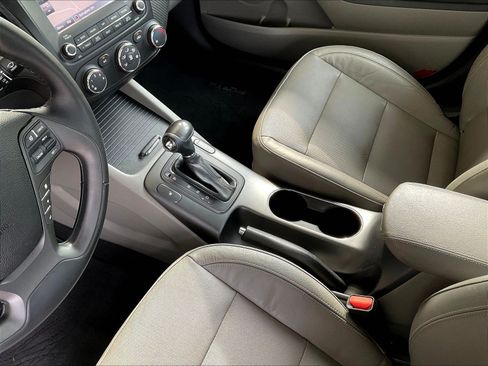 Used 2016 Kia Forte EX w/ EX Premium Package FWD image 16