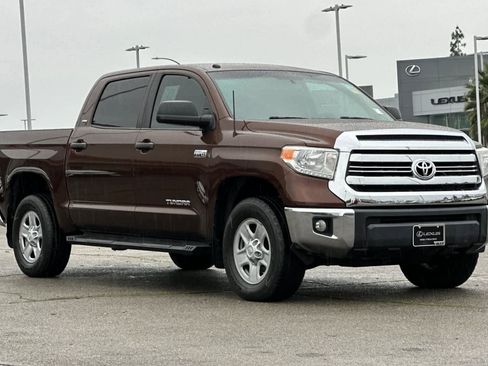 Used 2016 Toyota Tundra SR5 image 5