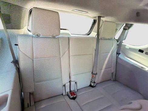 Used 2024 Cadillac Escalade Sport Platinum w/ Heavy-Duty Trailer Package image 22