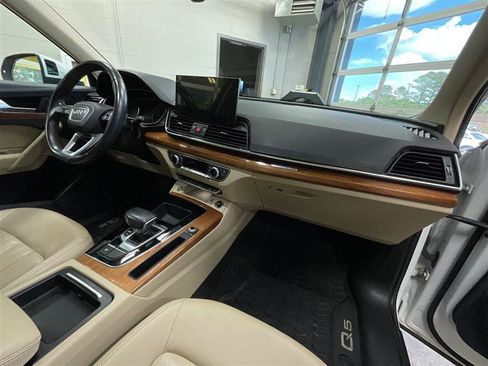 Used 2022 Audi Q5 2.0T Premium AWD/4WD image 31