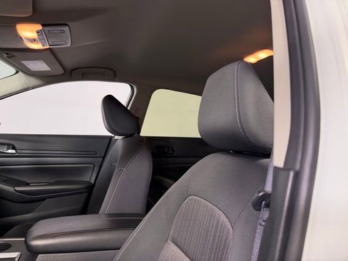 Used 2025 Nissan Altima 2.5 SV image 20