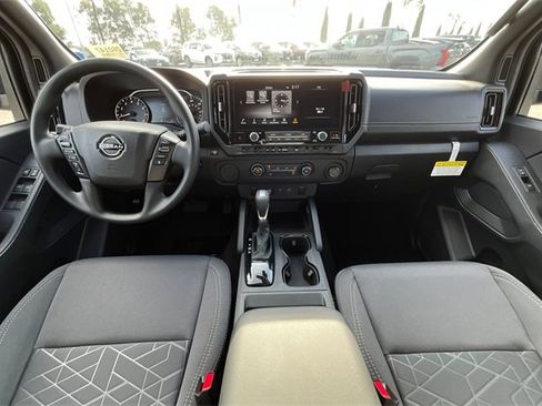 New 2026 Nissan Frontier SV w/ Tow Package image 5