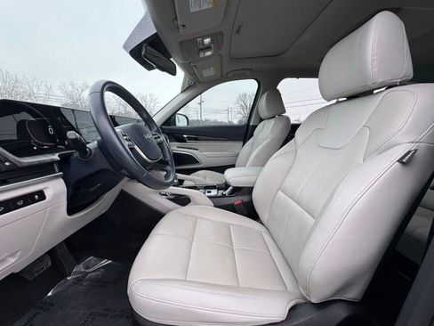Used 2023 Kia Telluride EX FWD image 20
