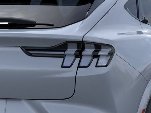 New 2026 Ford Mustang Mach-E Premium w/ Technology Package RWD image 21