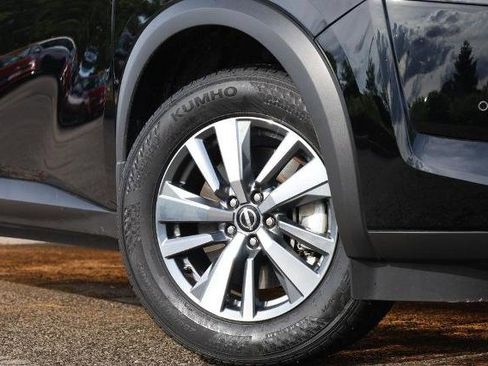 Certified 2025 Nissan Pathfinder SL AWD/4WD image 3