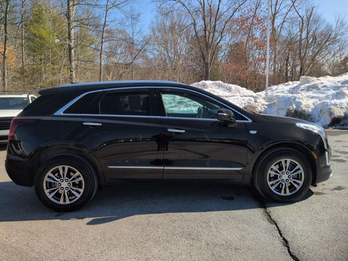 Used 2022 Cadillac XT5 Premium Luxury w/ Technology Package image 4