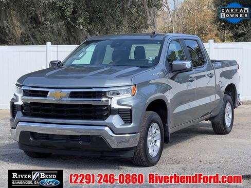 Used 2025 Chevrolet Silverado 1500 LT image 1