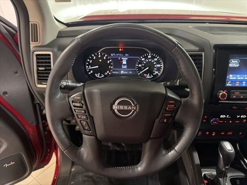 Used 2024 Nissan Frontier SL w/ Technology Package RWD image 13