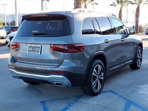 New 2026 Mercedes-Benz GLB 250 4MATIC image 3