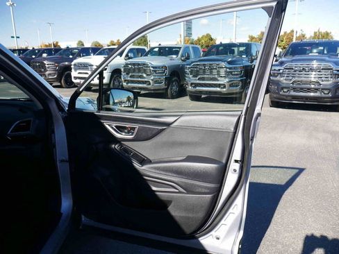 Used 2022 Subaru Forester Premium w/ Popular Package #1 image 25