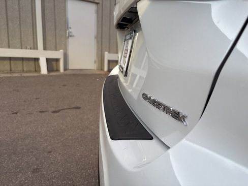 Certified 2025 Subaru Crosstrek 2.0i Premium image 19