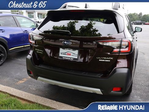 Used 2024 Subaru Outback Limited AWD/4WD image 19