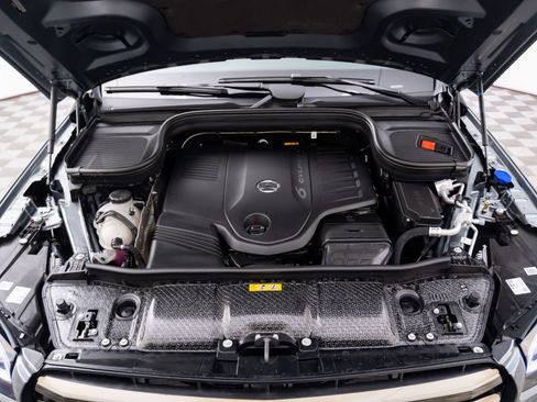 New 2026 Mercedes-Benz GLS 450 GLS 450 image 37
