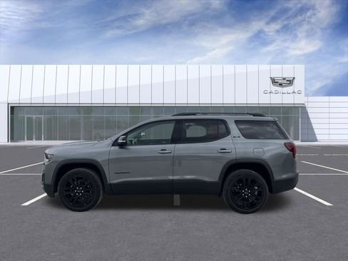 Used 2021 GMC Acadia SLE w/ Elevation Edition FWD image 4
