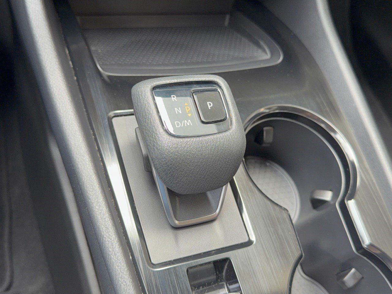 Used 2023 Nissan Rogue SV AWD/4WD image 21