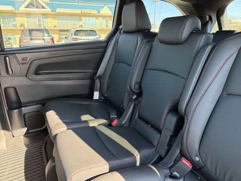 New 2026 Honda Odyssey Sport-L image 15