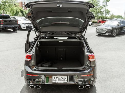 Used 2023 Volkswagen Golf R AWD/4WD image 28