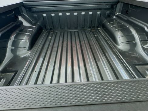 Used 2022 Nissan Frontier S w/ Technology Package image 29