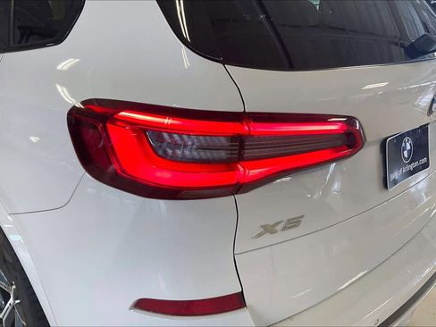 Used 2019 BMW X5 xDrive40i w/ M Sport Package AWD/4WD image 26