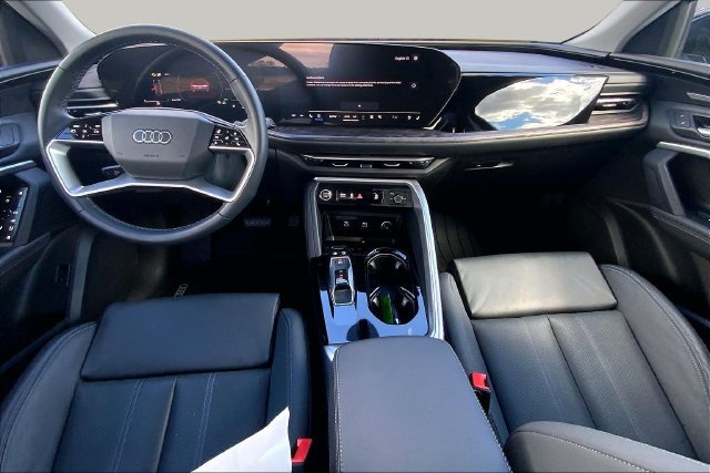 Used 2025 Audi Q5 Premium Plus AWD/4WD image 15
