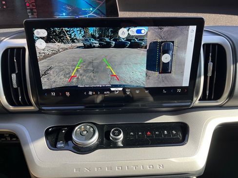 Used 2025 Ford Expedition Max Active image 25