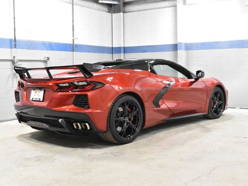 Used 2022 Chevrolet Corvette Stingray Premium Conv w/ Z51 Performance Package image 21