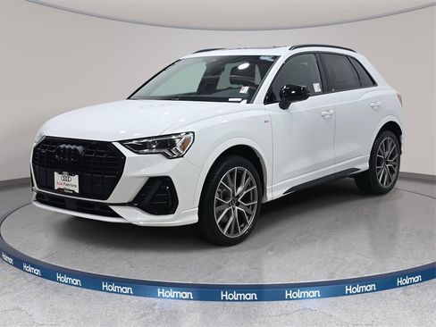 Certified 2025 Audi Q3 2.0T Premium Plus w/ Premium Plus Package image 1