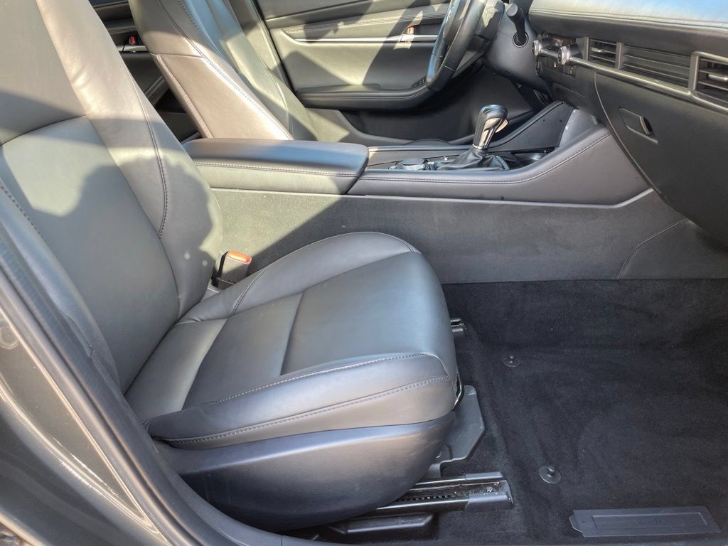 Used 2024 MAZDA MAZDA3 s FWD image 24