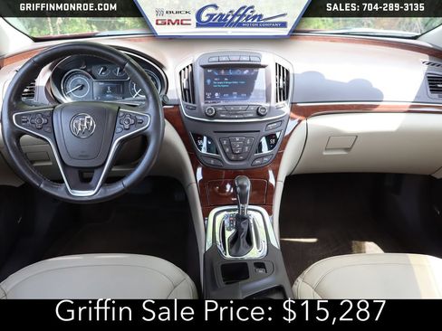 Certified 2017 Buick Regal Premium w/ Driver Confidence Package #1 FWD image 19