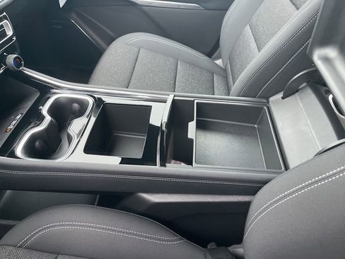 New 2026 Chevrolet Traverse LT w/ Enhanced Driving Package FWD image 35