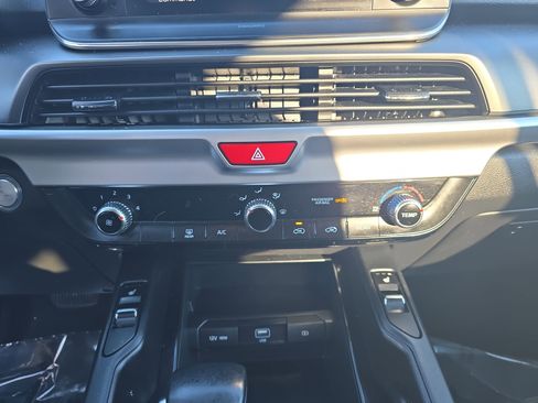 Used 2021 Kia Telluride S image 23