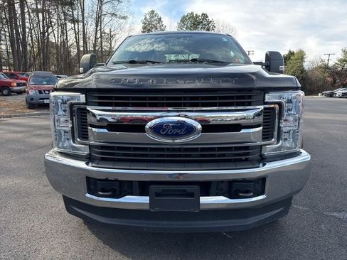 Used 2019 Ford F250 XL w/ STX Appearance Package image 8