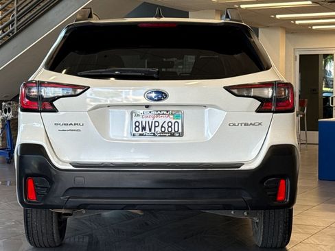 Certified 2021 Subaru Outback Premium AWD/4WD image 4
