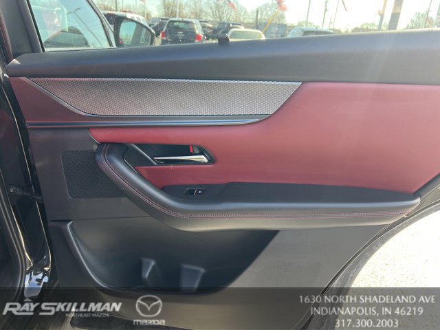 Used 2025 MAZDA CX-70 Plug-In Hybrid w/ Premium Plus AWD/4WD image 32