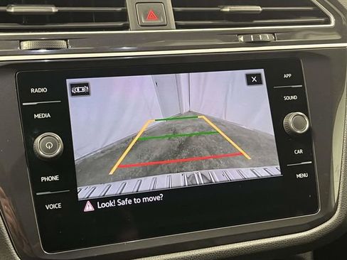 Used 2024 Volkswagen Tiguan Wolfsburg Edition image 28