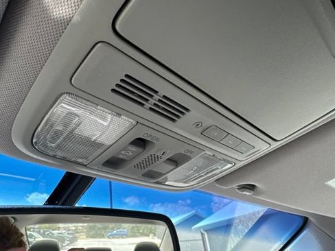 Used 2016 Honda Accord EX-L image 19