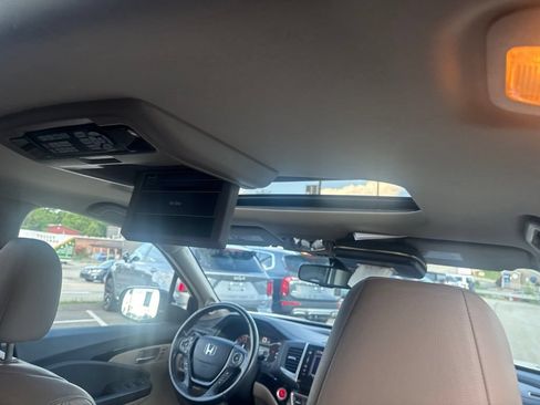 Used 2016 Honda Pilot Elite image 18