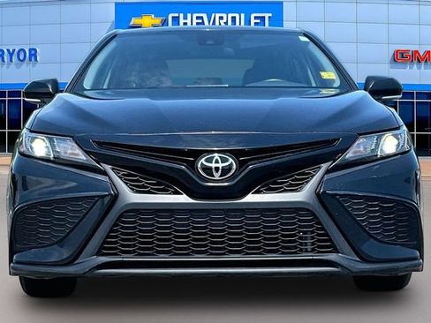Used 2024 Toyota Camry SE FWD image 2
