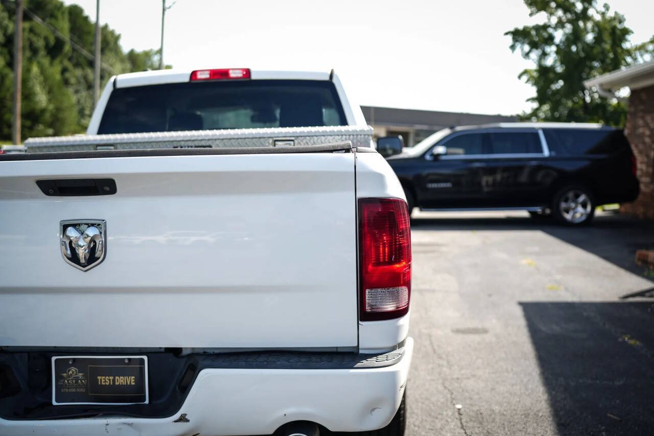Used 2014 RAM 1500 Express RWD image 17
