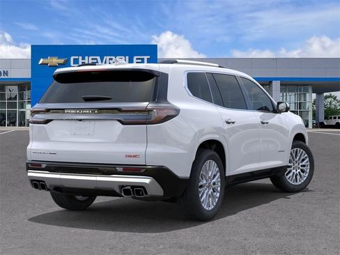 New 2026 GMC Acadia Denali w/ Super Cruise Package image 4