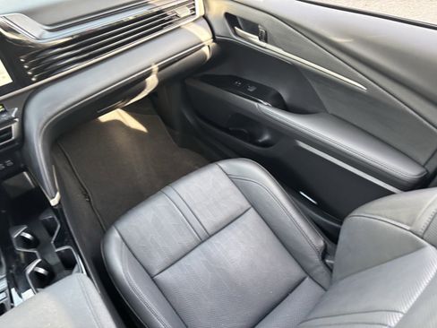 Used 2025 Toyota Camry XSE image 15