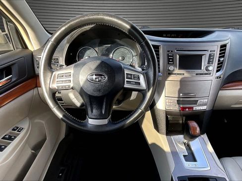 Used 2013 Subaru Outback 2.5i Limited image 8